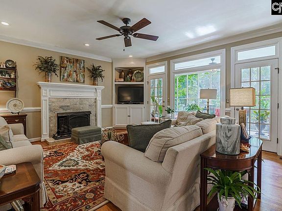 5th image of 213 Wexford Ct