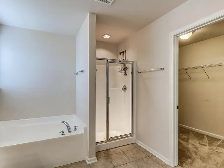 10 Crawford Ct — Photo 17