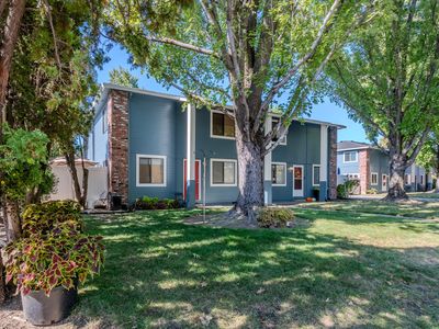 2215 Poplar Dr APT 2, Medford, OR, 97504