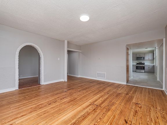 3rd image of 4013 W Forest Park Ave Floor 2