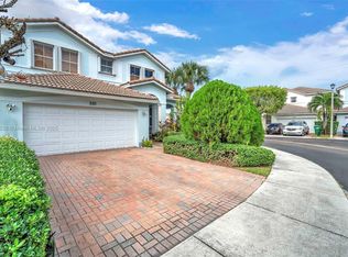 Century Villas, Miami, FL 33174