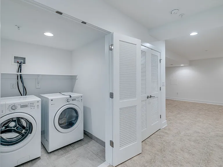 326 Potts Pl — Photo 11