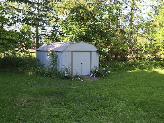 3rd image of 314 Root Rd