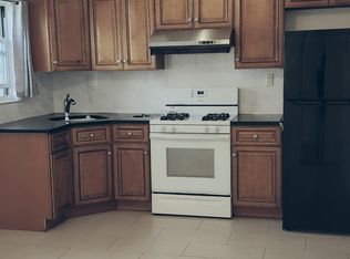 (Undisclosed Address), Oakland Gardens, NY 11364