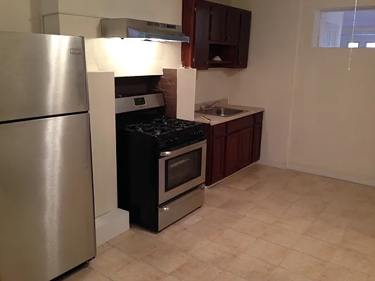 Rented by Blue Egg Realty Corp | media 4