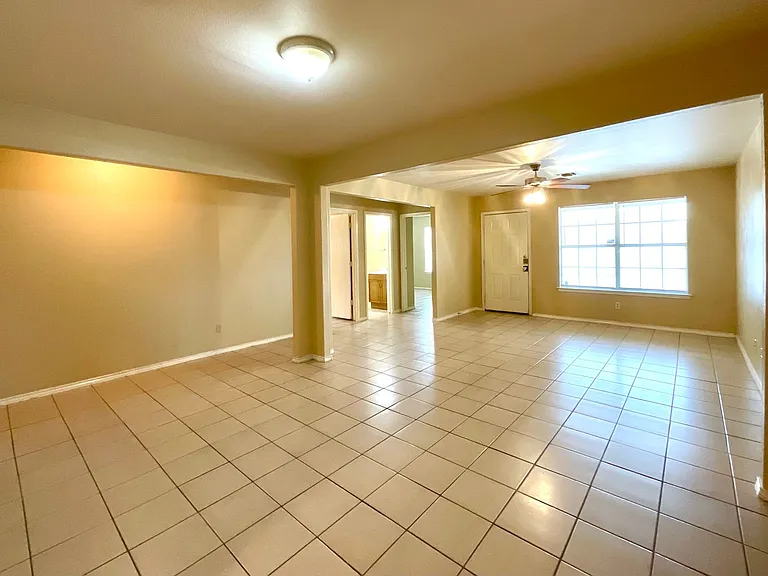 7560 Oak Chase — Photo 23