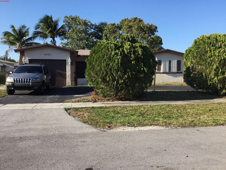 1st image of 4601 NW 41st Ct