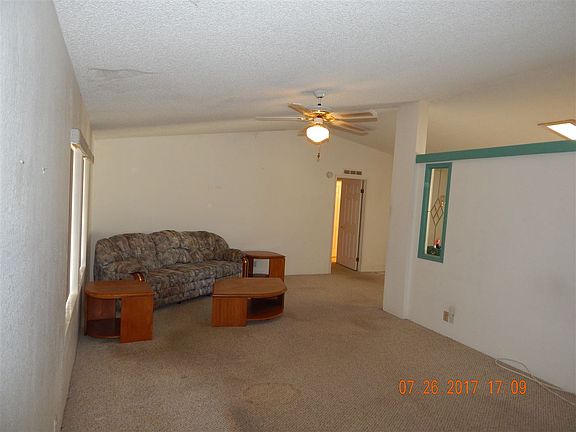 2nd image of 1472 W Mia Ln