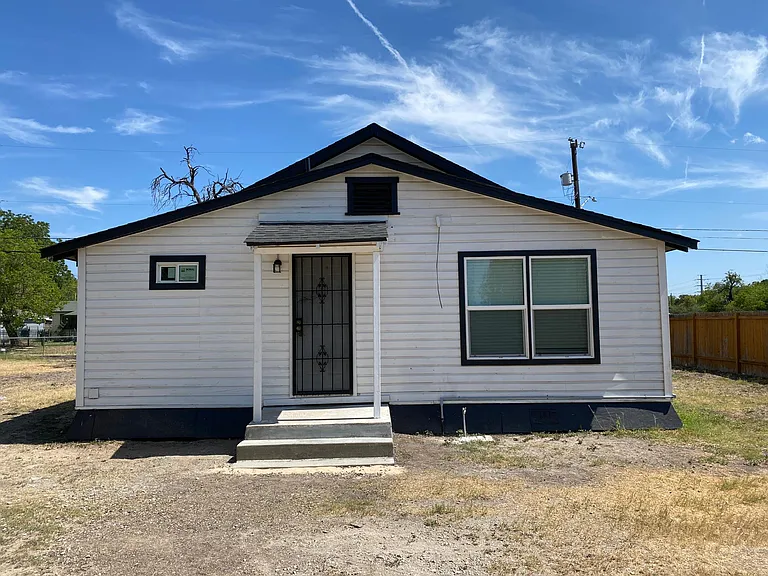 202 McCauley Blvd — Photo 28