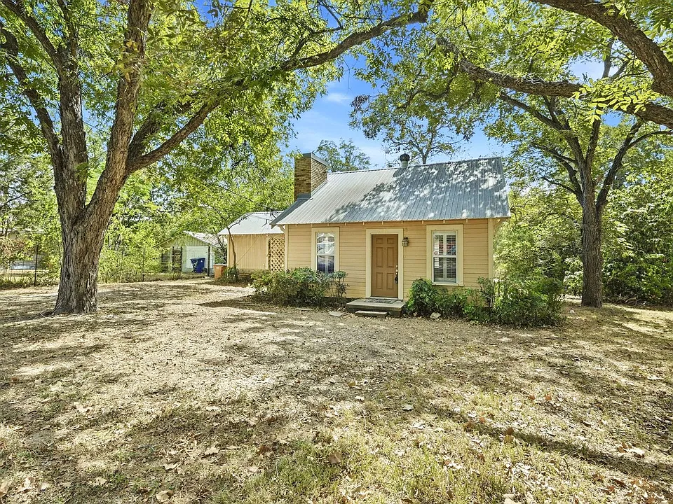 2303 Kinney Rd