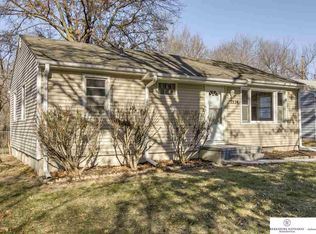 7534 Sherman Dr, Omaha, NE 68134