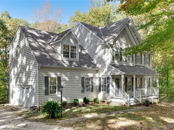 1498 Old Oaks Ln, Crozier, VA 23039