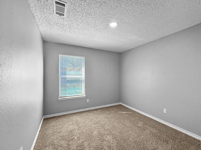 6107 Ridge Top Ln — Photo 13