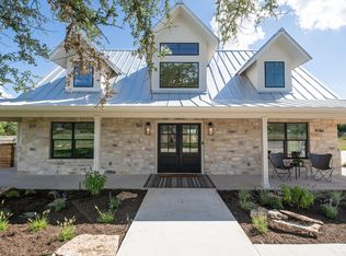 202 Stadium View, Marble Falls, TX 78654