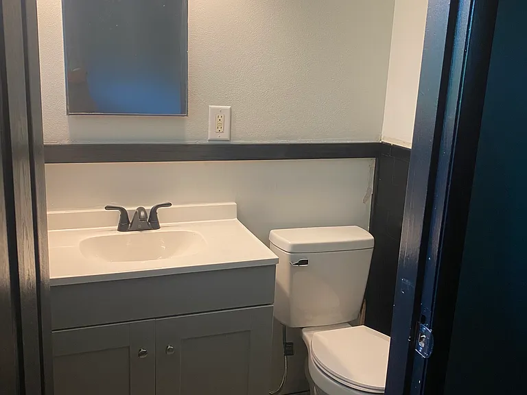 922 Everglade Ct — Photo 9