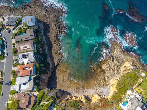 130 McKnight Dr, Laguna Beach, CA 92651