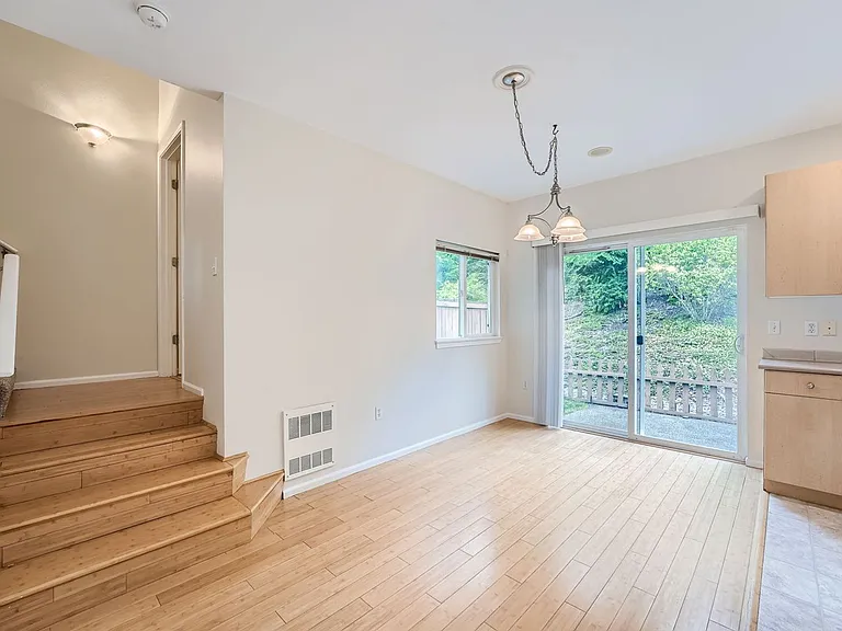 5004 Lake Pl S #A — Photo 4