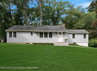 67 Leedsville Dr, Lincroft, NJ