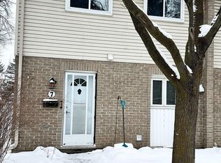 166 Southdale Rd W #7, London, ON N6J 2J1