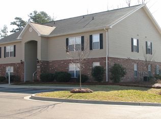 1980 Crest Hollow Dr APT 203, Winston Salem, NC 27127