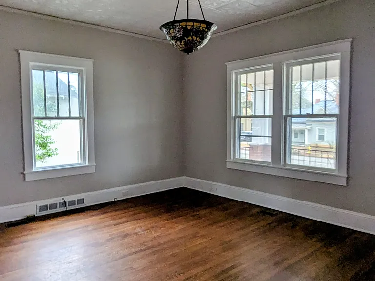 936 W Front St — Photo 3