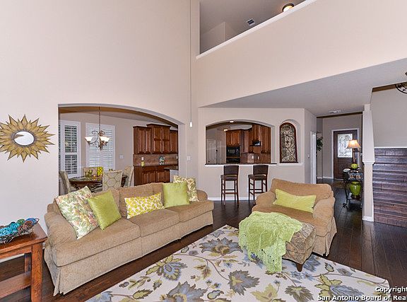 4th image of 26510 Adonis Dr