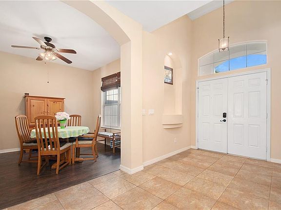 5th image of 1638 Lindzlu St