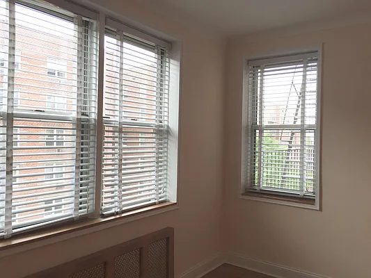 Rented by Kew Forest Realty Inc | media 7