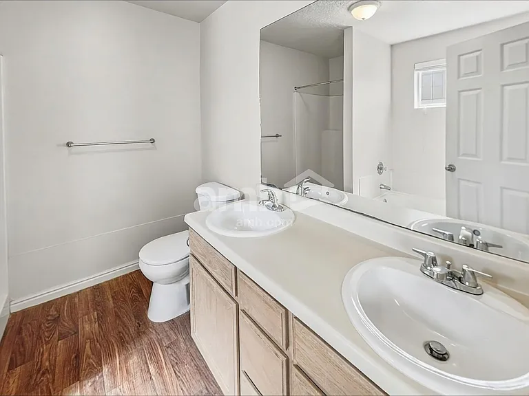 1370 N General Dr — Photo 10