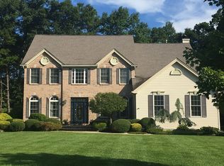 4 Suter Ct, Jackson, NJ 08527