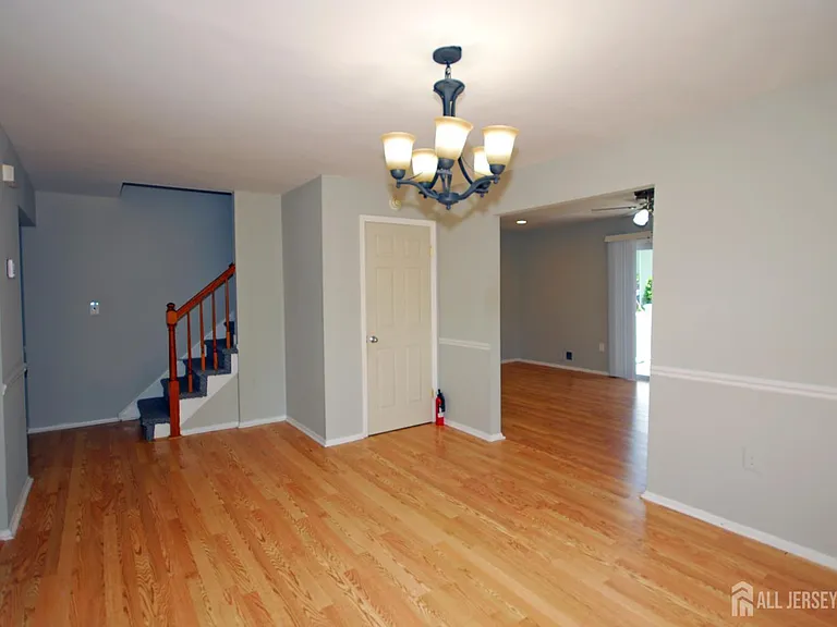 1 Orchid Ct — Photo 7