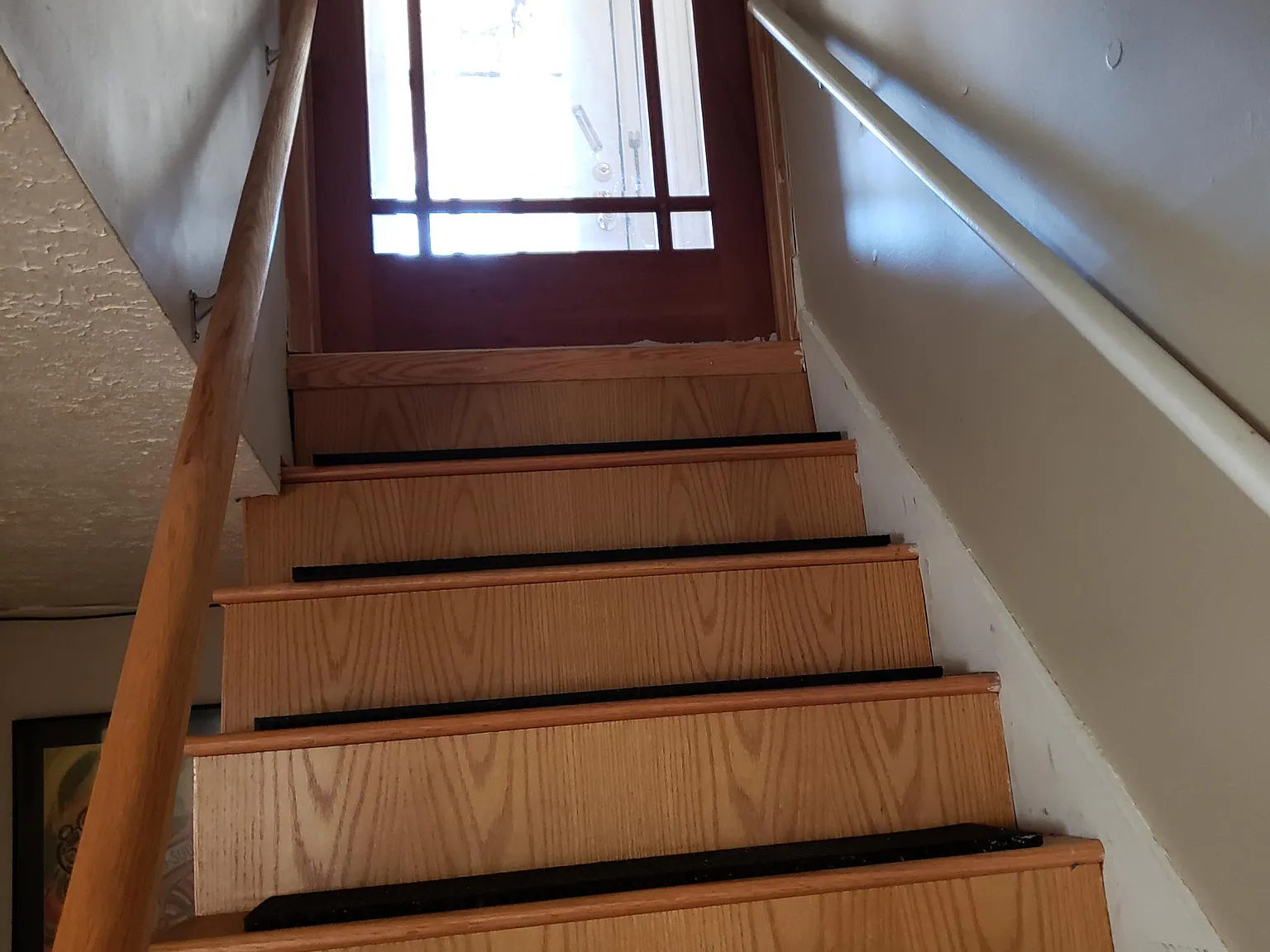 2078 Sherwood Ave — Photo 2