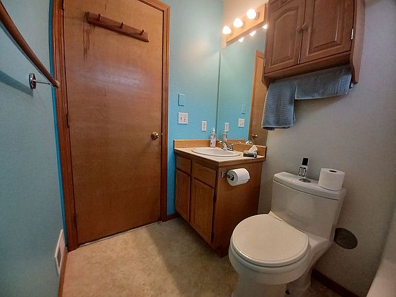 Bathroom, with window