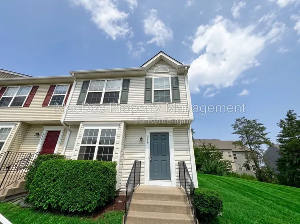 219 Merrill Ct, Stafford, VA 22554