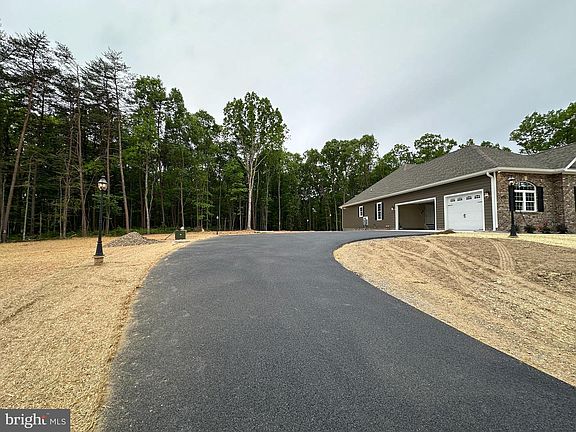 5th image of 2225 Cedar Grove Rd