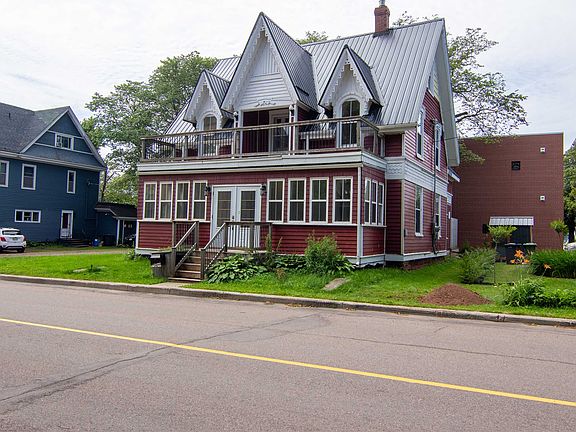 2nd image of 54 Summer St
