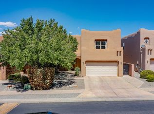 6805 Glenturret Way NE, Albuquerque, NM 87113
