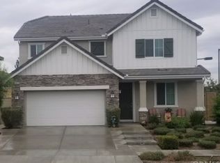 5605 Winterberry Ln, Chino, CA 91710