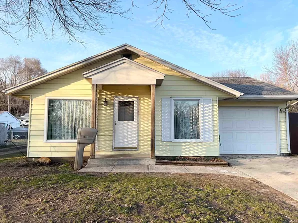 1202 Van Tower Dr, Logansport, IN 46947