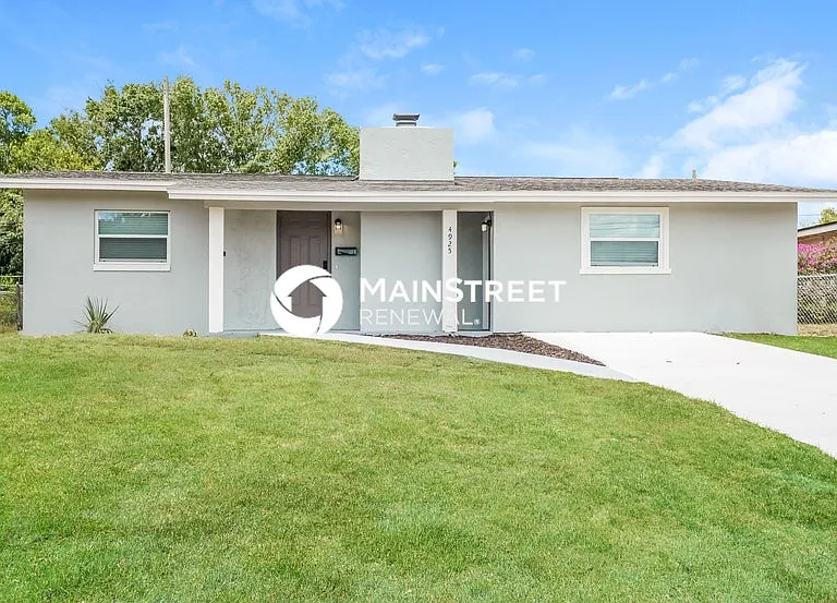 4925 Indialantic Dr — Photo 1