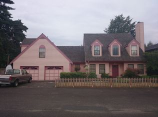 2121 48th Ave SW, Seattle, WA 98116