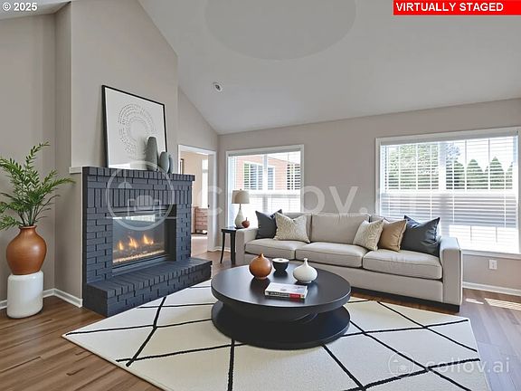 3rd image of 1688 NE Coburn Dr