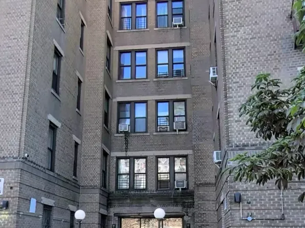 65 Feather Bed Lane image 1 of 1