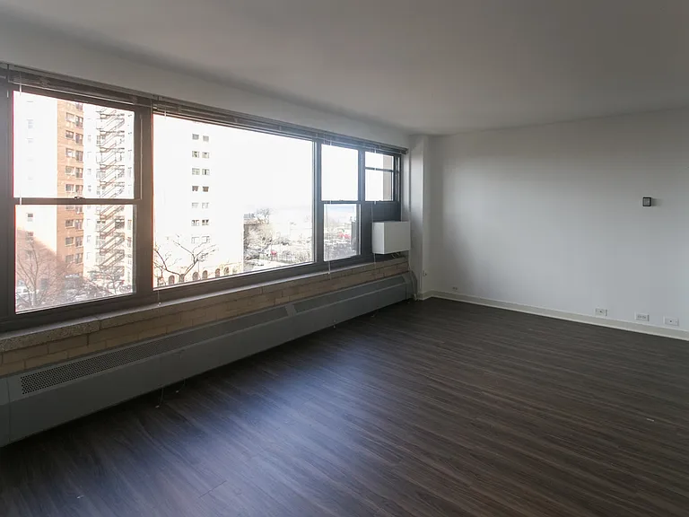 Algonquin Apartments — Photo 46