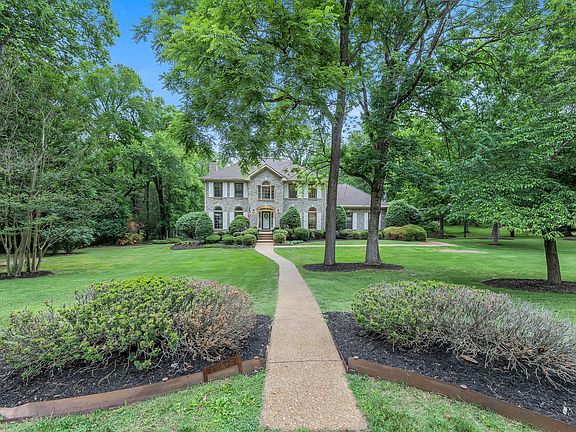 2nd image of 504 Biltmore Ct