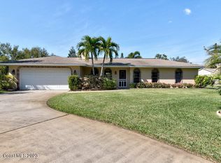 9835 Fleming Grant Rd, Micco, FL 32976