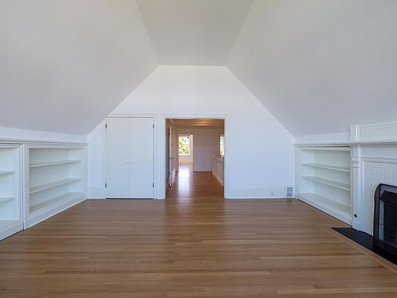 5th image of 2626 Union St APT 3