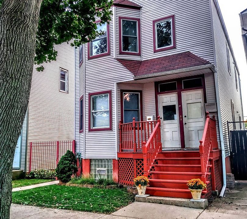 1st image of 3730 N Troy St #2