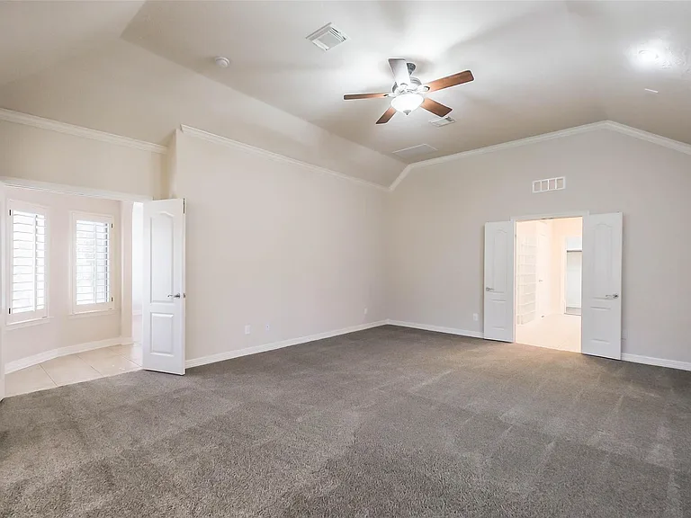 12411 Santiago Cove Ln — Photo 20