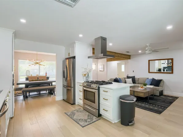 9016 W Pointer Ln, Austin, TX 78758